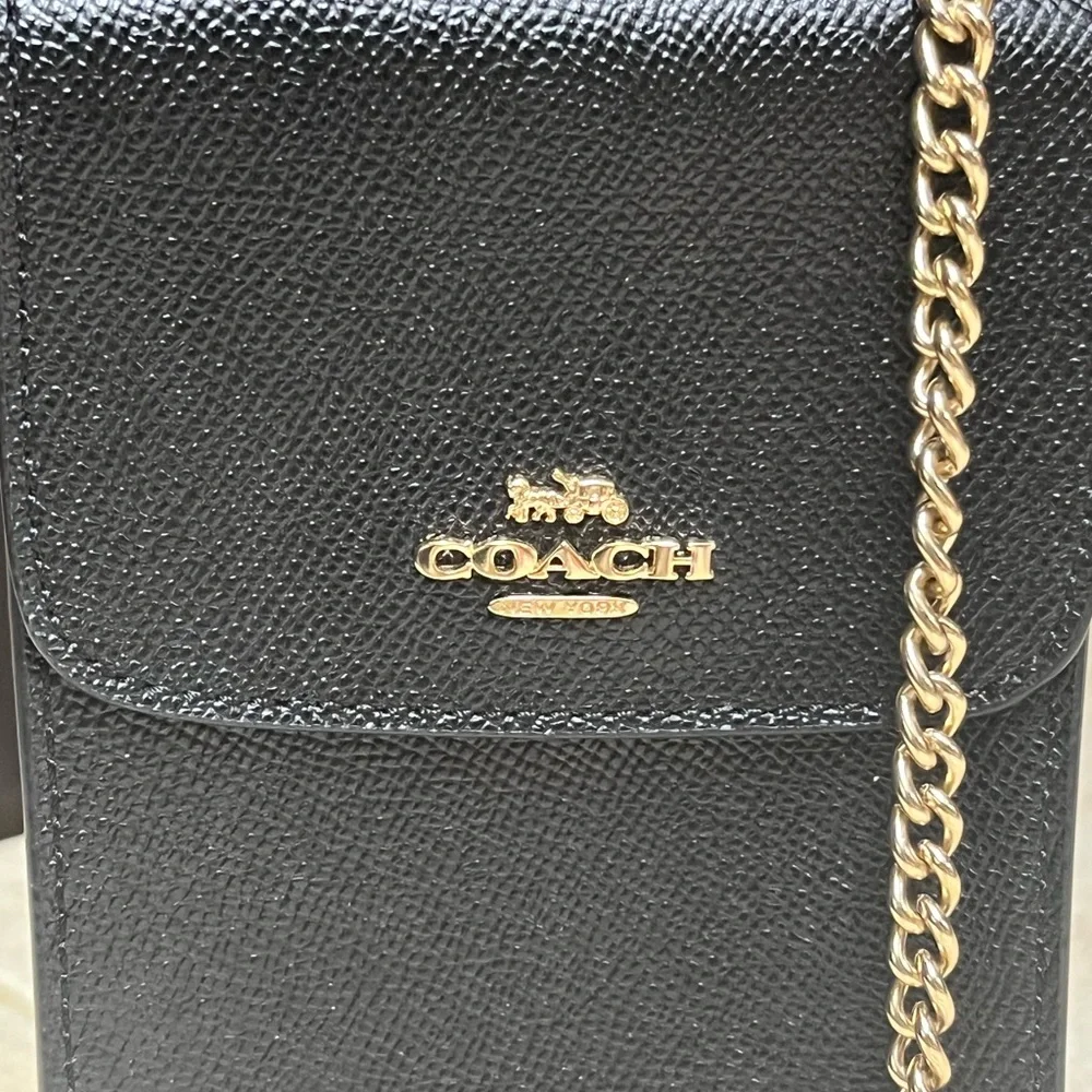 SOLD✨✨NWOT Coach North/South phone crossbody bag - Picture 2 of 9